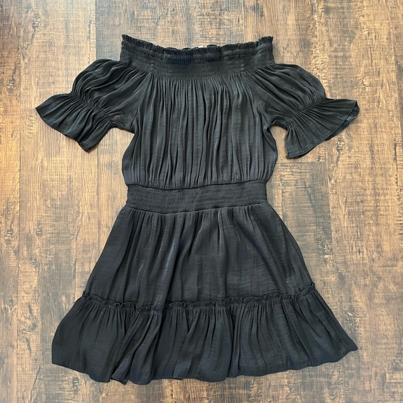 Naked Zebra Dresses & Skirts - Naked Zebra Amari Dress - Black - Size Large